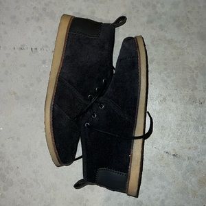 TOMs ankle shoes
